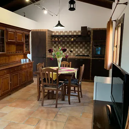 Chalet Momon1616 Intero Galatina