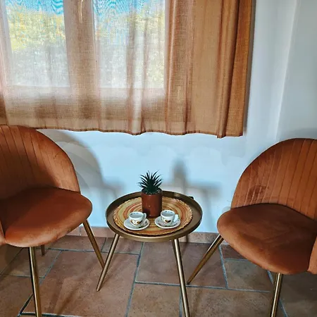 Momon1616 Intero Chalet