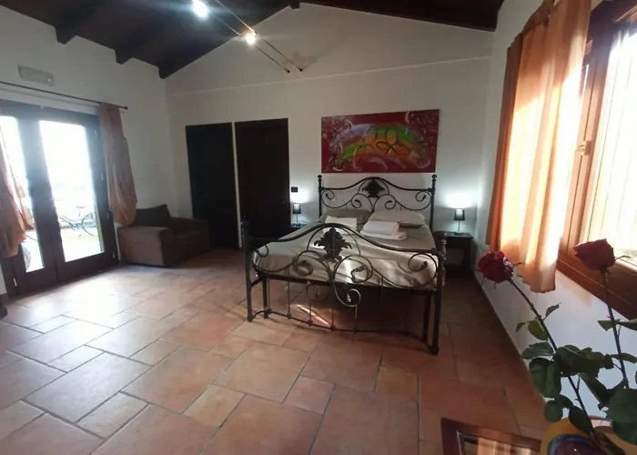 Шале Momon1616 Intero Галатина